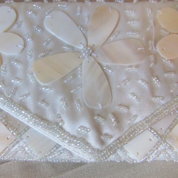 NWT Mod by Design Mother of Pearl Clutch - Picture 5 of 12
